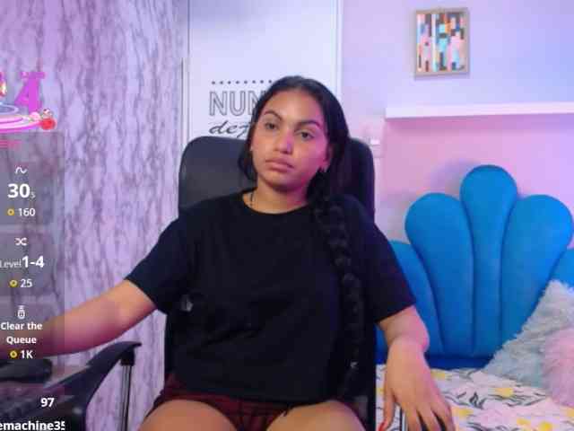 valeria-martinez19 valeria-martinez19