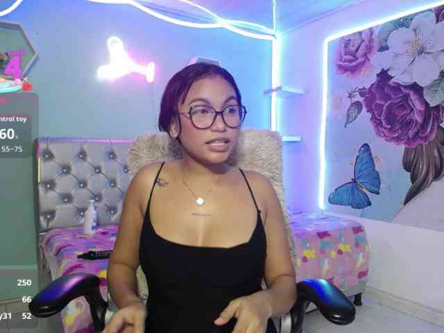 valeria-martinez19 valeria-martinez19