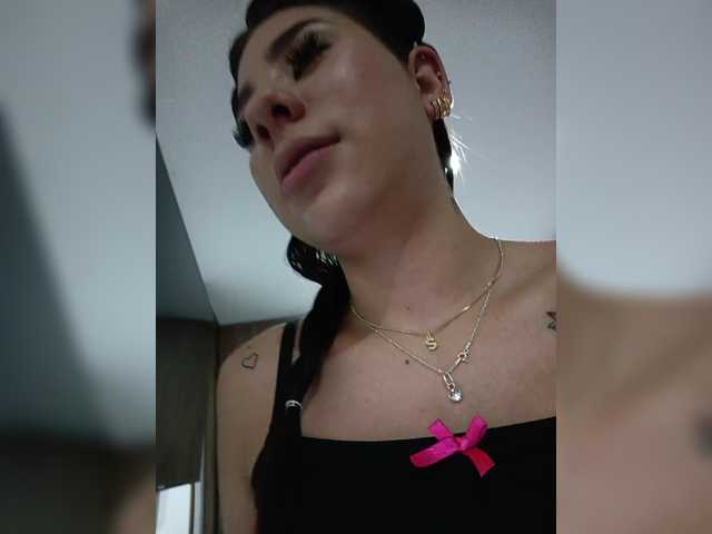 Haileylee's BongaCams show and profile