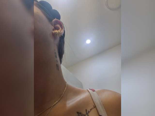 Haileylee's BongaCams show and profile