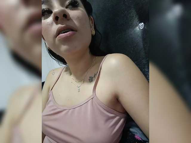 HAILEYLEE —  Hello every one! Im your future queen of queens i will make you feel the best ever and make all your fantasies come true... My favorite vibe is 111, 222, 38, 55.. Lets make me the next queen of queens!