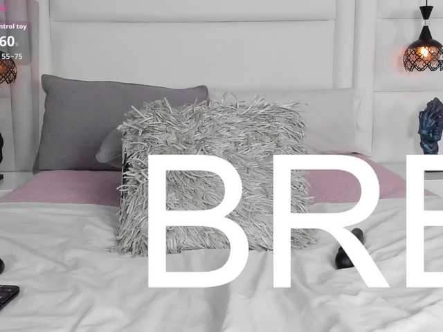 Haileylee's BongaCams show and profile