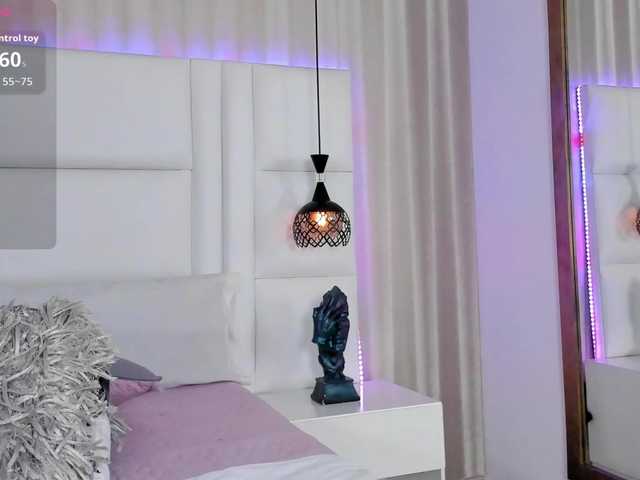 Haileylee's BongaCams show and profile