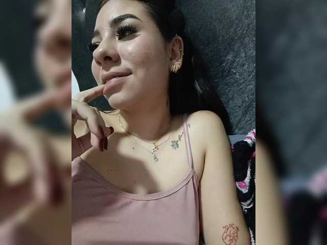 Haileylee's BongaCams show and profile