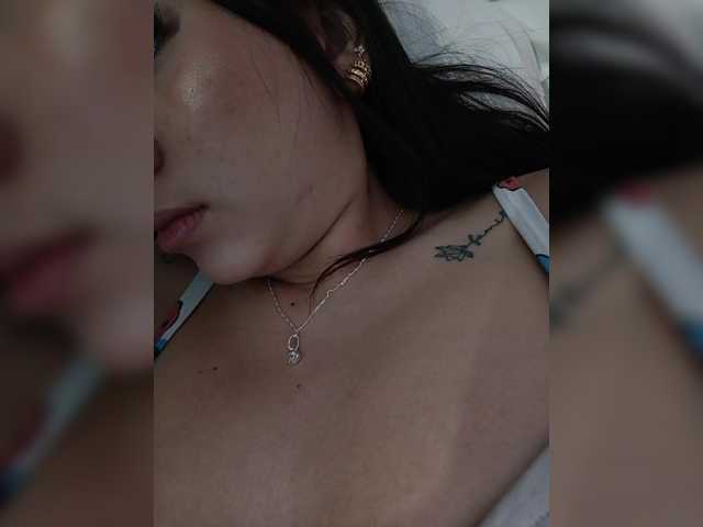 Haileylee, une amatrice française avec qui discuter et avoir du sexe