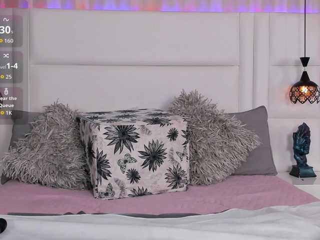 Haileylee's BongaCams show and profile