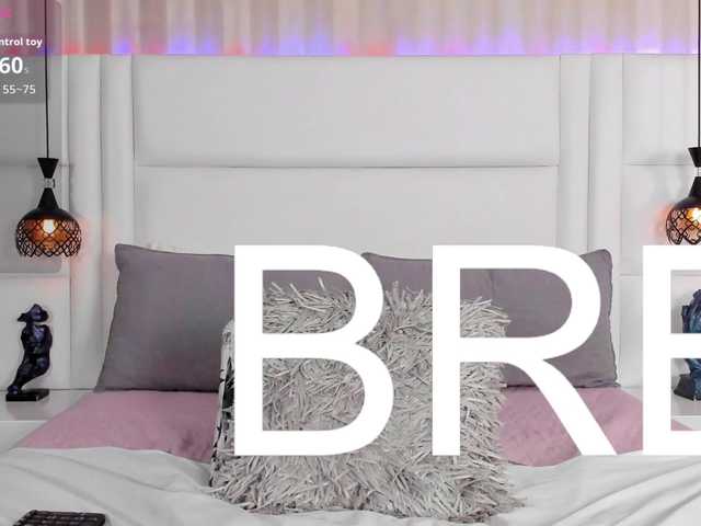 Haileylee Live Cam on BongaCams