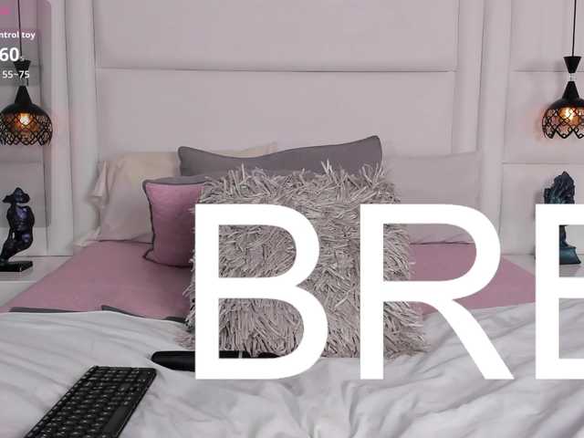 Haileylee's BongaCams show and profile