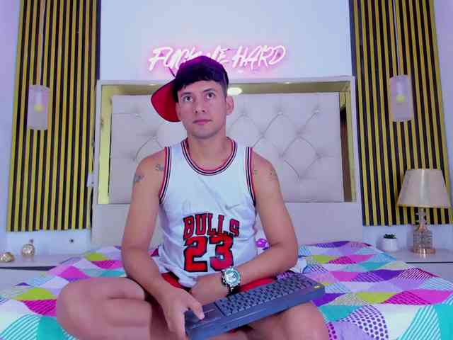 KEVIN-MCKINLEY KEVIN-MCKINLEY