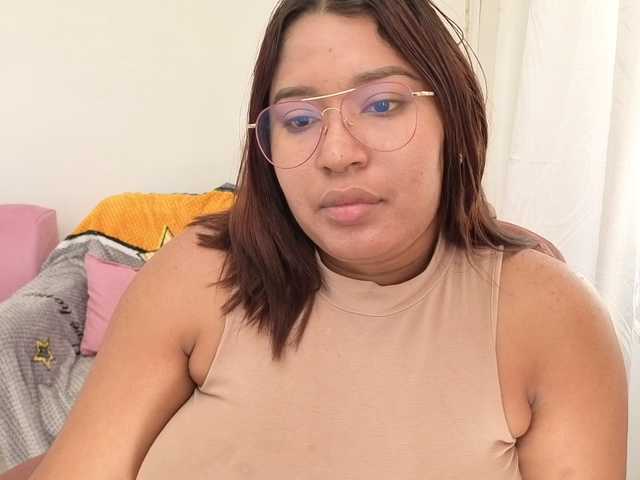 cardi-09 from BongaCams is Freechat