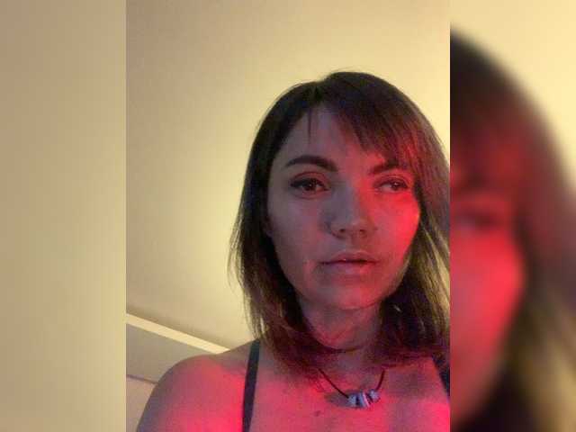 ElizavetaCream webcam