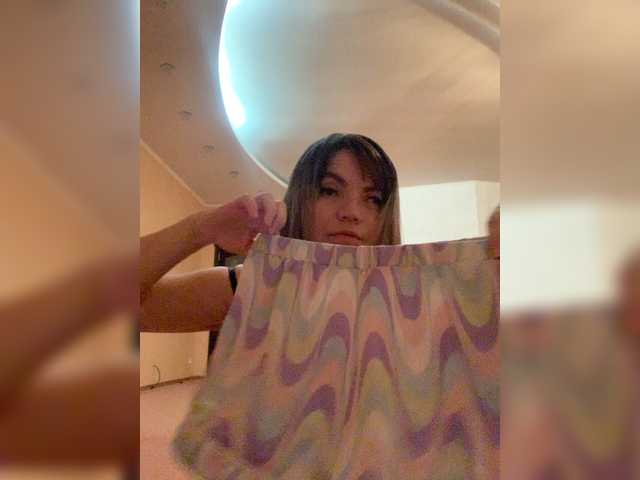 ElizavetaCream webcam