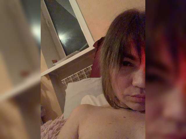 ElizavetaCream from BongaCams