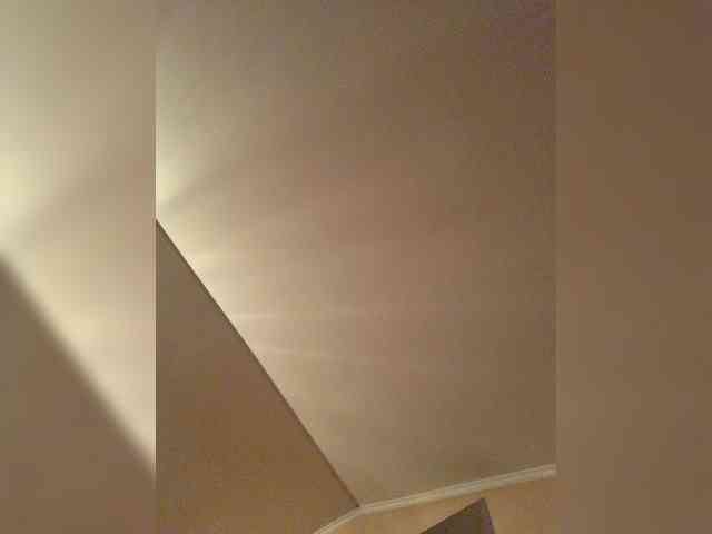 ElizavetaCream webcam