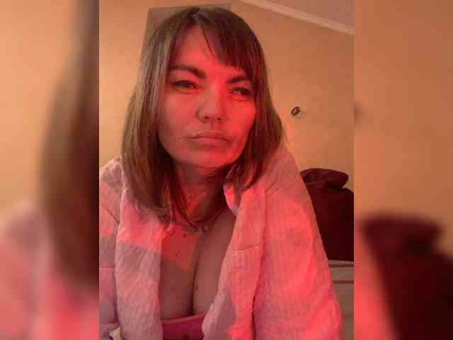 ElizavetaCream webcam