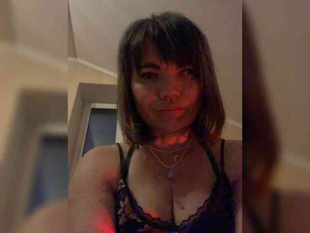 ElizavetaCream webcam