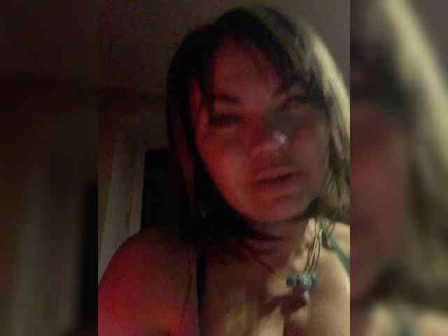 ElizavetaCream webcam