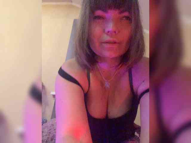 ElizavetaCream webcam