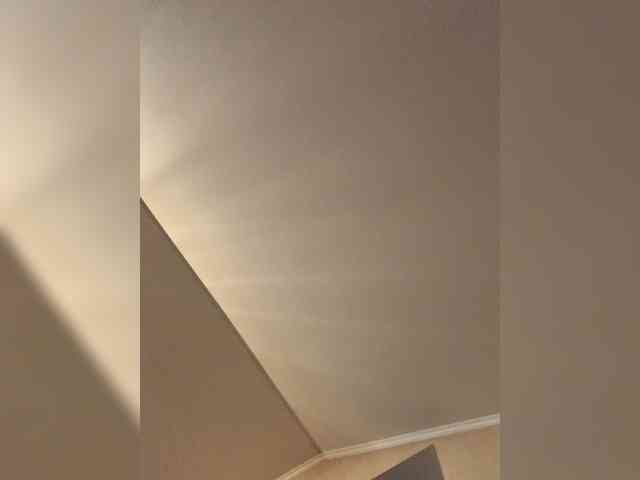 ElizavetaCream webcam