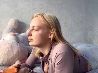 AdenaCoffland Porn Show