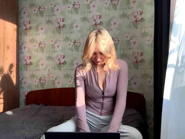 AdenaCoffland webcam