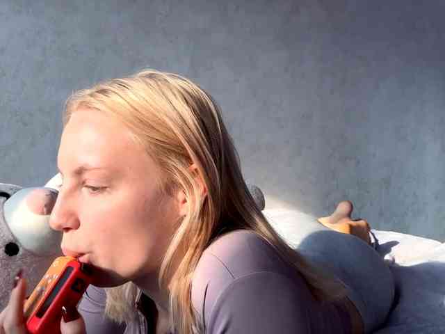 AdenaCoffland webcam