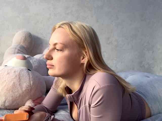 AdenaCoffland webcam