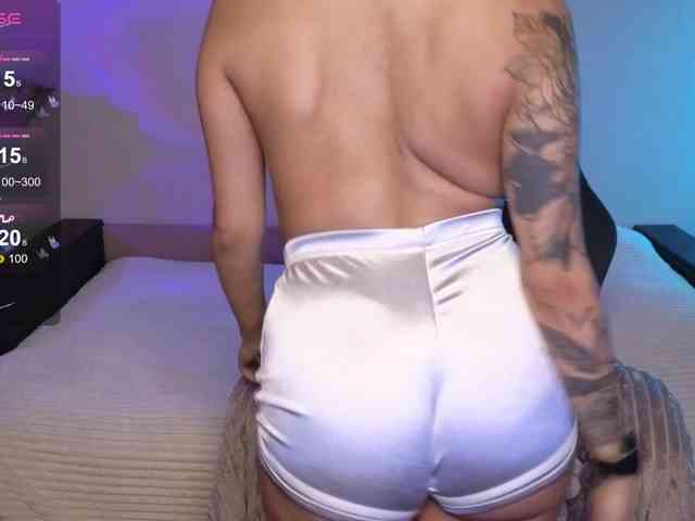 NikolGoldy Live Webcam on BongaCams