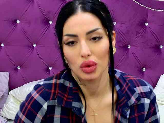 VictoriaBonie webcam