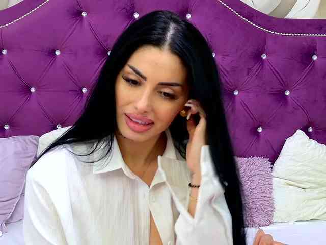 VictoriaBonie webcam