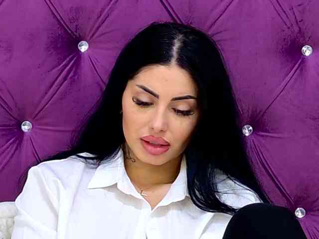 VictoriaBonie webcam