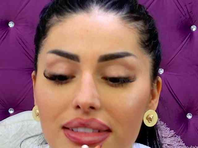 VictoriaBonie webcam