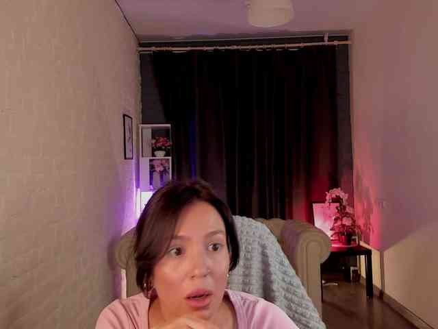 xxx cam chat NailaWhisper