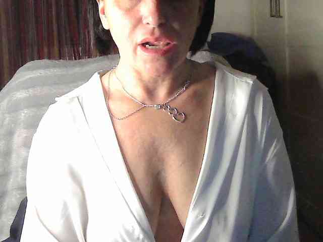 Althea000 Live Webcam on BongaCams