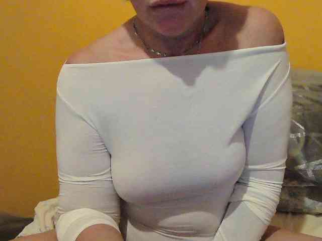 Althea000 Live Webcam on BongaCams