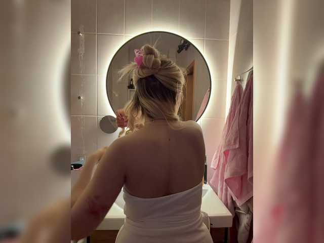 Eva-Kitty1 — Freechat on BongaCams