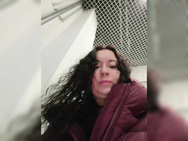 Annanas's BongaCams show and profile