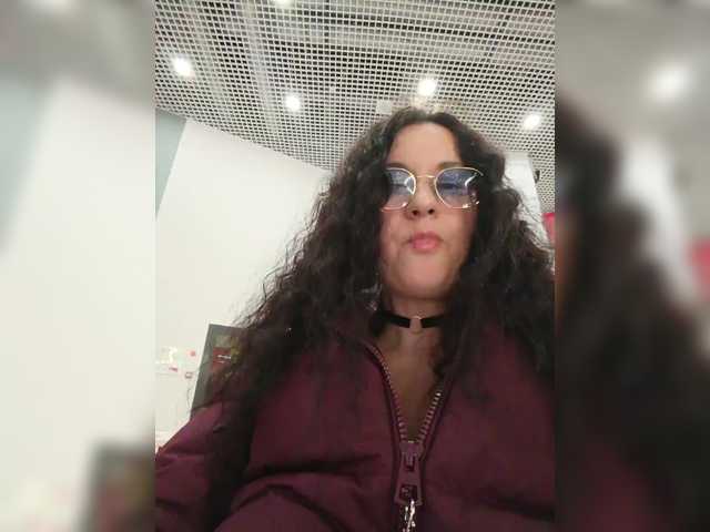 Annanas's BongaCams show and profile