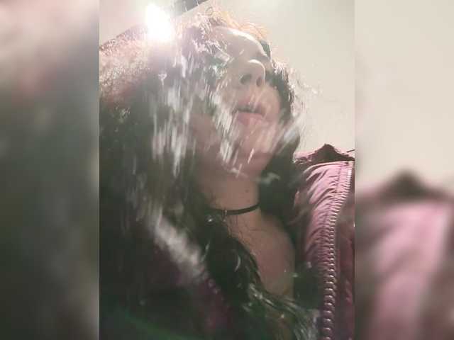 Annanas's BongaCams show and profile