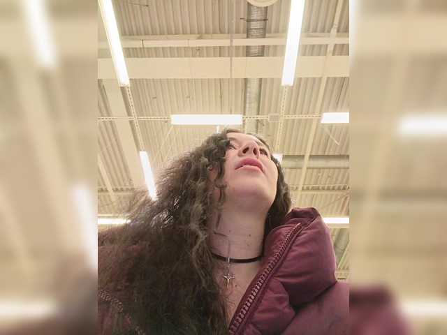 Annanas's BongaCams show and profile