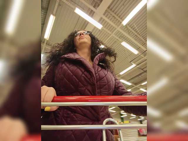 Annanas's BongaCams show and profile