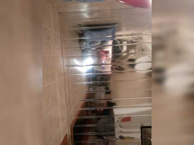 Annanas's BongaCams show and profile