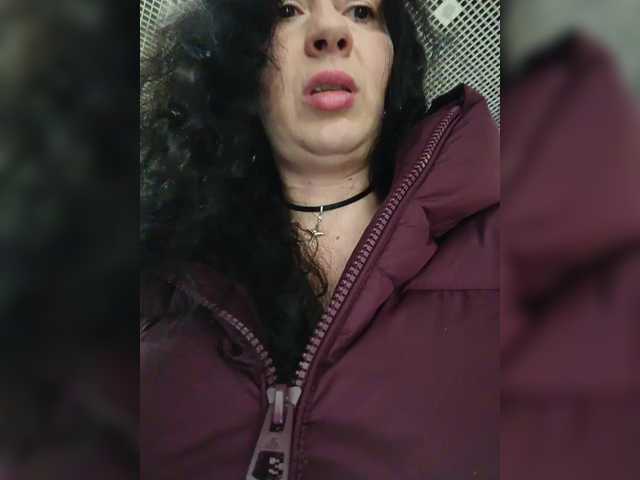 Annanas's BongaCams show and profile