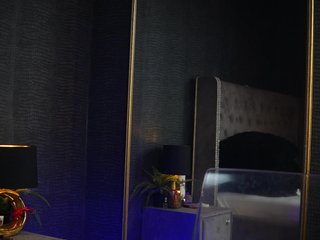 GiaEasyIce Porn Show