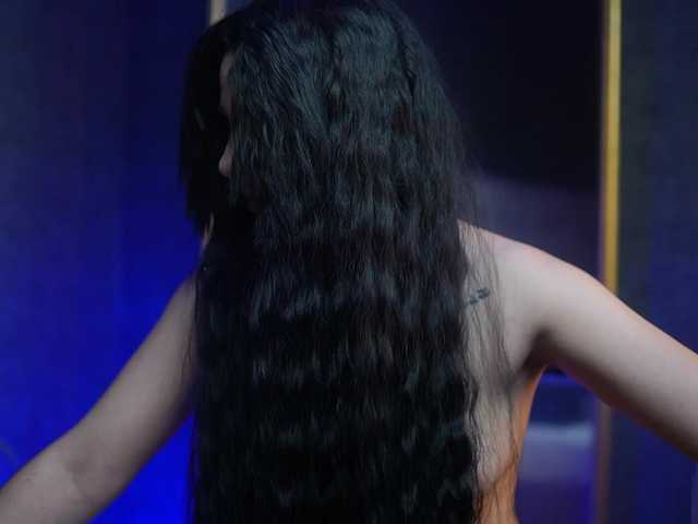 GiaEasyIce's BongaCams show and profile