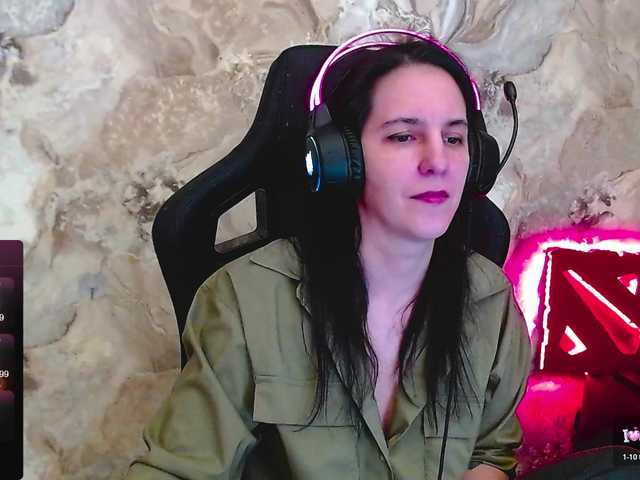 IrwiTomboy's BongaCams show and profile