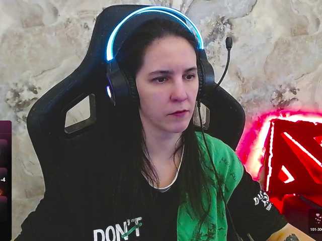 IrwiTomboy's BongaCams show and profile