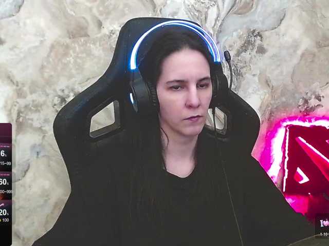 IrwiTomboy's BongaCams show and profile