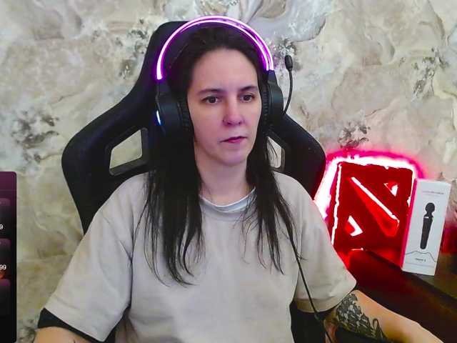 IrwiTomboy's BongaCams show and profile