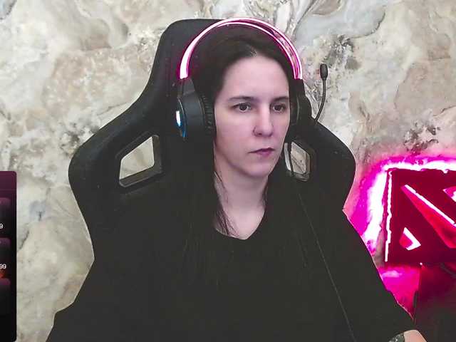 IrwiTomboy's BongaCams show and profile